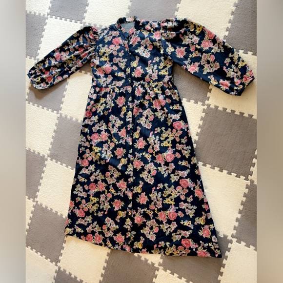 Printed Jeans Maternity Dress - Picture 4 of 4